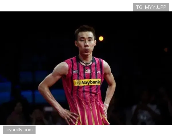 刷到李宗伟家照，厨房刀具比我一个月工资还贵