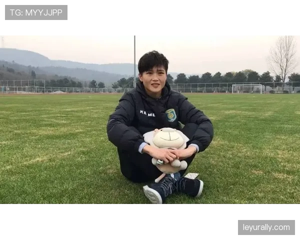 萨卡能花这么大手笔？这简直不是普通足球小伙的生活啊！